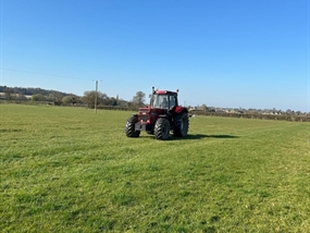 Customer Photo of Tractor Driving Wiltshire Customer Photo of Tractor Driving Wiltshire